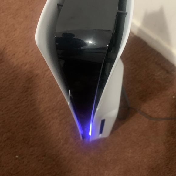 Ps5 slim console only - Picture 2 of 7